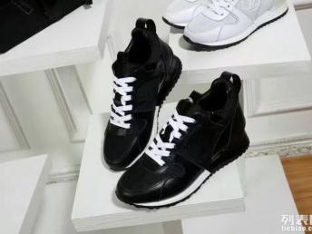 原版LV時尚潮流新款四季休閑運動鞋廠家直銷，天津服裝鞋帽箱包運動服批發優選